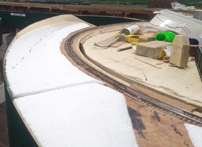 Tunnel roof started 04