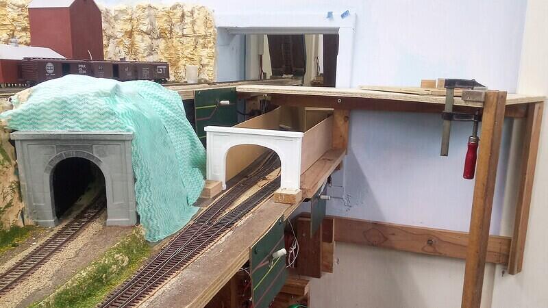 Fixed scenic base fitted 01