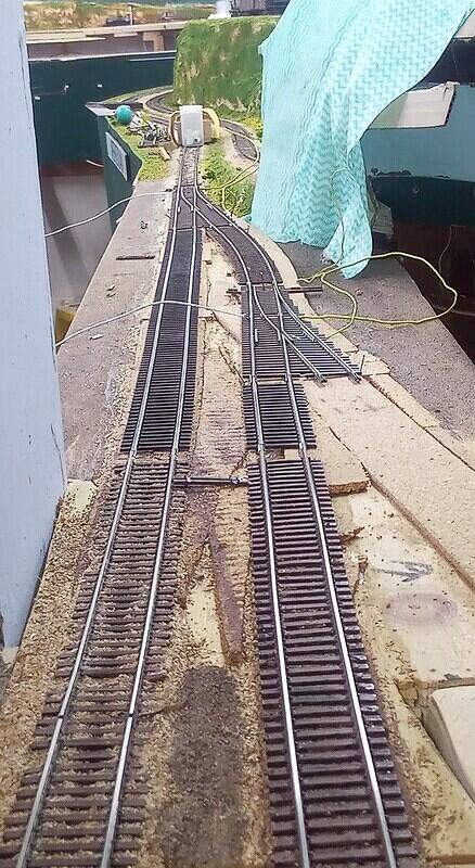 Track and points in position 01