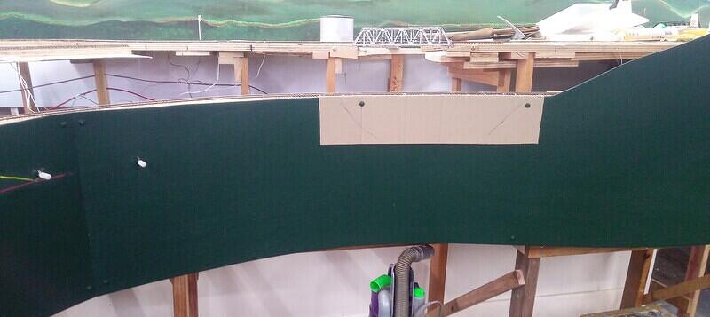 Facia finished with mockup for bridge 01