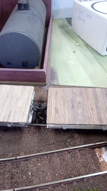 Magnetic uncouplers-operation 03