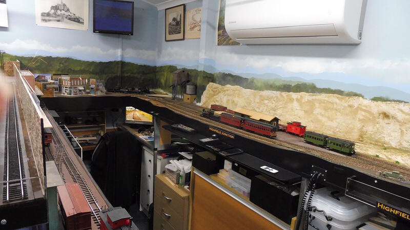 Mc Lean County rr On30