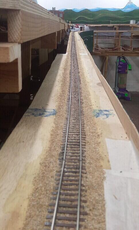 Track alignment before changes 01