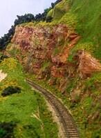 Running West through the cutting 01